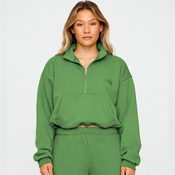 SET Active Tops - Set Active Half Zip Cropped Sweatshirt Pullover in Lucky Green Size Medium